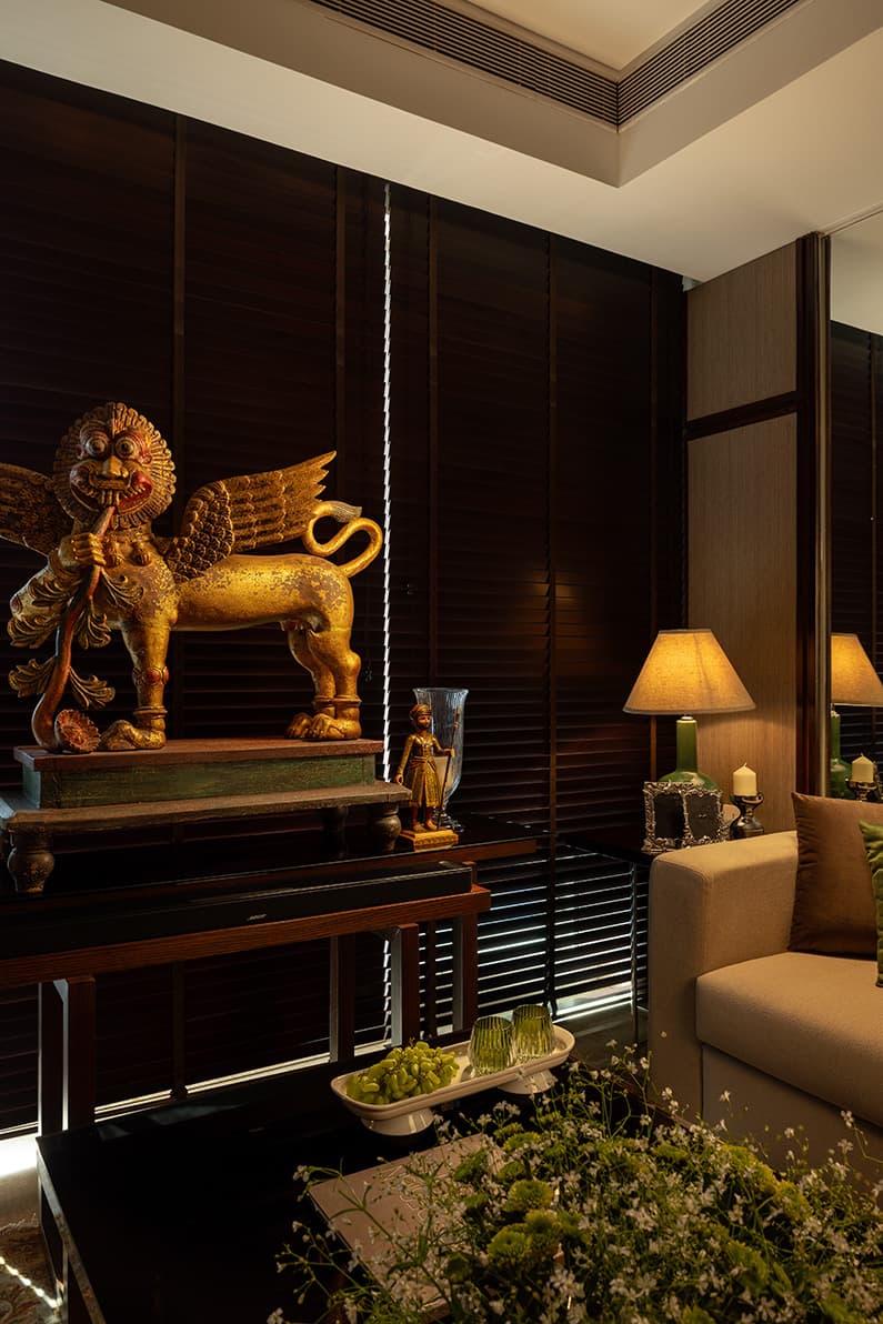 A thousand years of art, one address: This 2,095 sq ft home in Gurugram by Vineeta Dassani of TIS Living proves art was never meant to just hang on a wall — image 10
